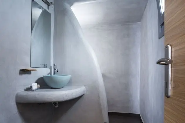 Tek Büyük Yataklı Oda (Cave)