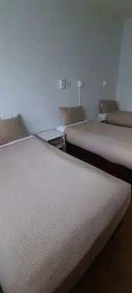 Basic Oda, 3 Tek Kişilik Yatak