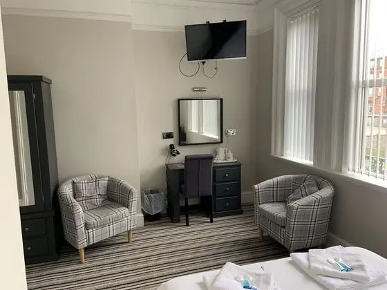 Tek Büyük Yataklı Oda, Banyolu/Duşlu