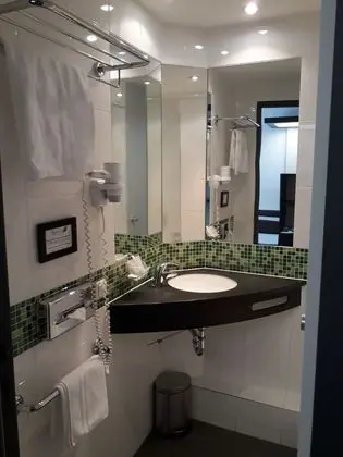 Economy Tek Büyük Yataklı Oda