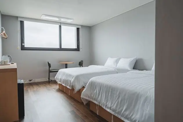 Double Twin Room