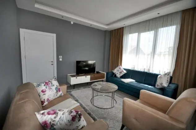 1+1 Oda, Bahçe Manzaralı, Balkonsuz