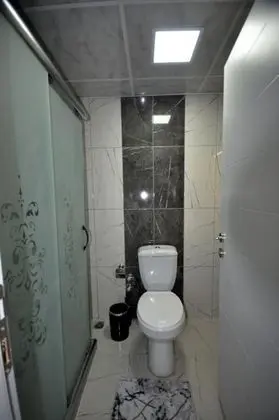 1+1 Oda, Bahçe Manzaralı, Balkonsuz