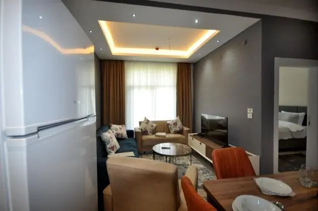 1+1 Oda, Bahçe Manzaralı, Balkonsuz