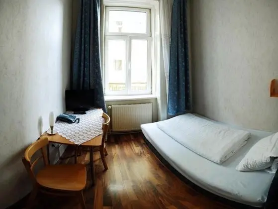Standard Tek Kişilik Oda