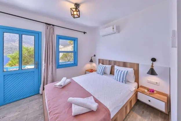 Çift Kişilik, Kısmi Deniz Manzaralı