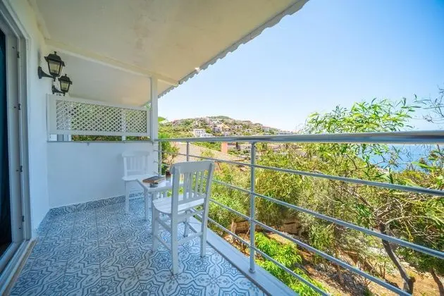 https://images.odamax.com/img/1920x1080/odamax/image/upload/Arpia_Hotel_Ka_14_Adult_Only__202607151702504_BALKON_3.jpg