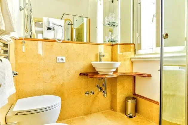 Superior Tek Büyük Yataklı Oda