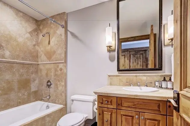 Oda, 4 Yatak Odası (Residence)