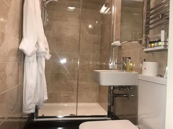 Deluxe Tek Büyük veya İki Ayrı Yataklı Oda, Balkon