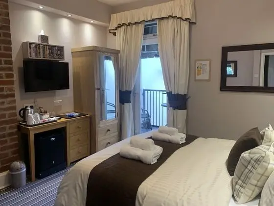 Deluxe Tek Büyük veya İki Ayrı Yataklı Oda, Balkon