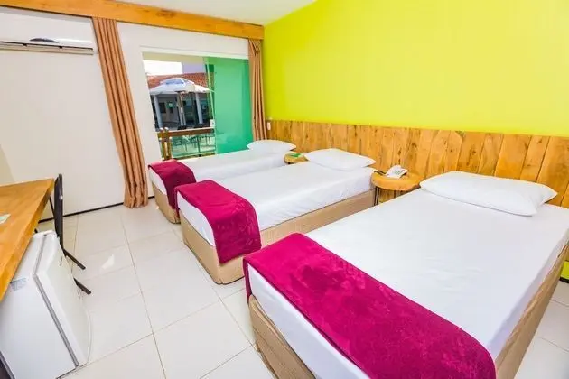 Superior Üç Kişilik Oda, 3 Tek Kişilik Yatak