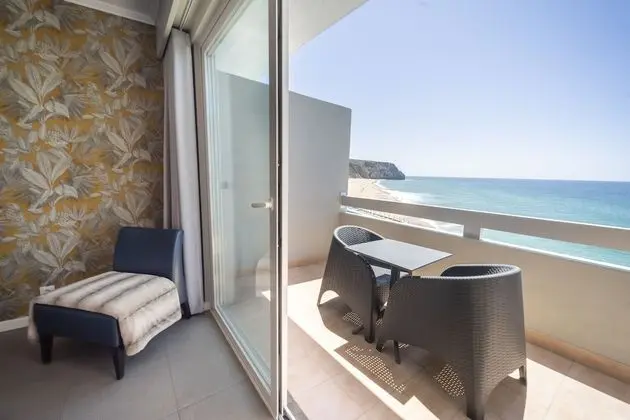 Superior Tek Büyük veya İki Ayrı Yataklı Oda, Deniz Manzaralı