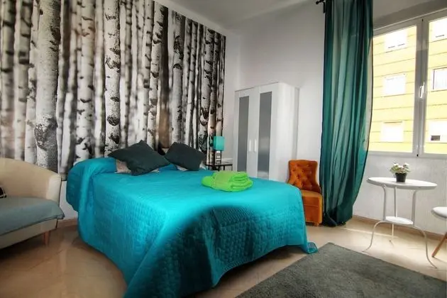 Dört Kişilik Oda, Ortak Banyo (1 room in a shared apartment - Ancon)