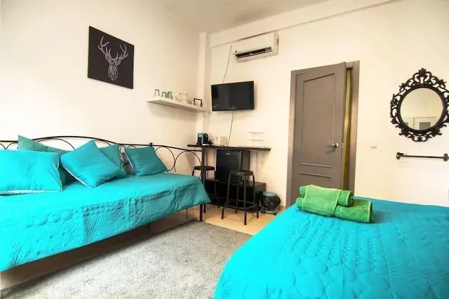 Dört Kişilik Oda, Ortak Banyo (1 room in a shared apartment - Ancon)
