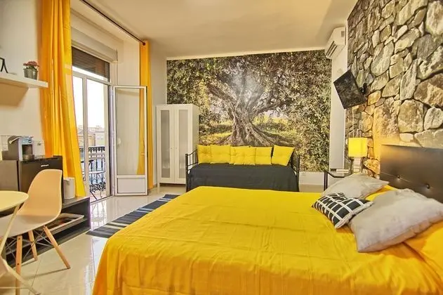 Dört Kişilik Oda, Ortak Banyo (1 room in shared apartment - Varadero)