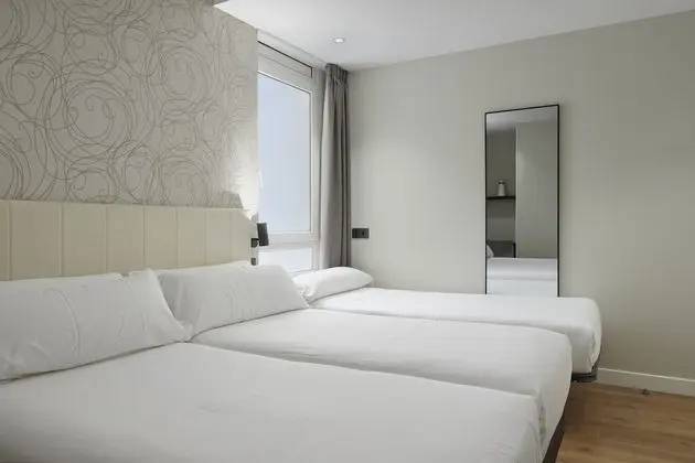 İki Ayrı Yataklı Oda (with extra bed)