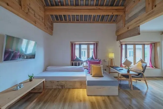 Deluxe Tek Büyük Yataklı Oda