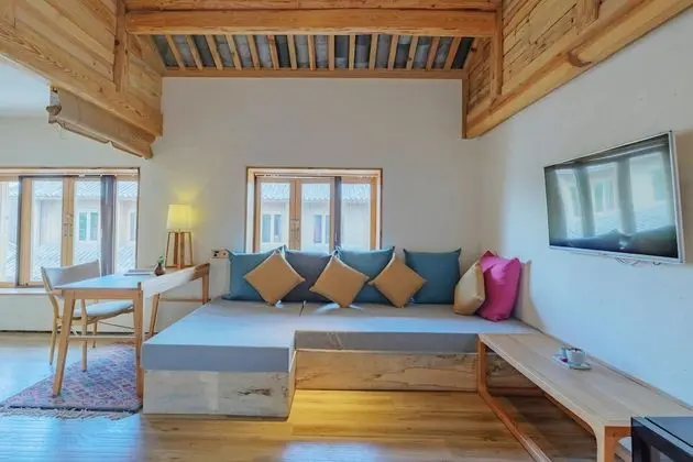Deluxe Tek Büyük Yataklı Oda