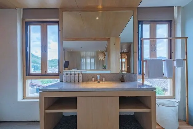 Grand Süit, Tepe Manzaralı