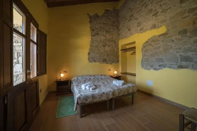Deluxe Tek Büyük veya İki Ayrı Yataklı Oda, Kısmi Deniz Manzaralı