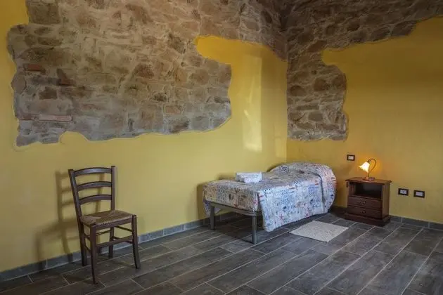 Deluxe Üç Kişilik Oda, Kısmi Deniz Manzaralı