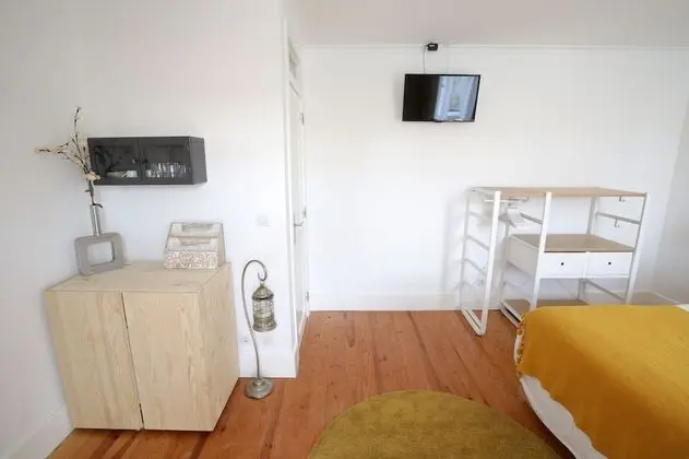 Üç Kişilik Oda, Balkon