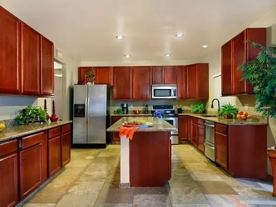 Ev (5 Bedrooms)