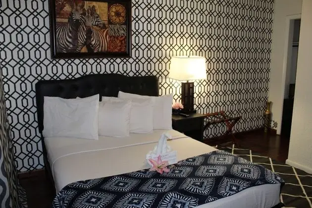 Basic Tek Kişilik Oda, 1 Büyük (Queen) Boy Yatak