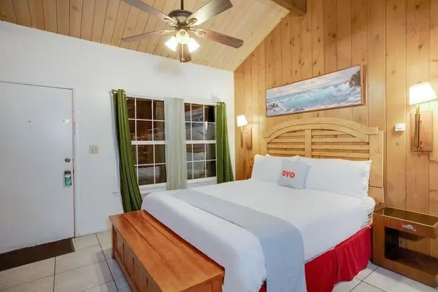 Deluxe Oda, 1 En Büyük (King) Boy Yatak, Veranda (with Private Patio)