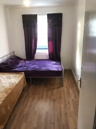 Basic Tek Büyük Yataklı Oda