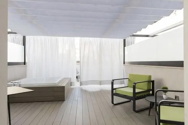 Deluxe Tek Büyük Yataklı Oda, Sıcak Su Küveti (Splendit)