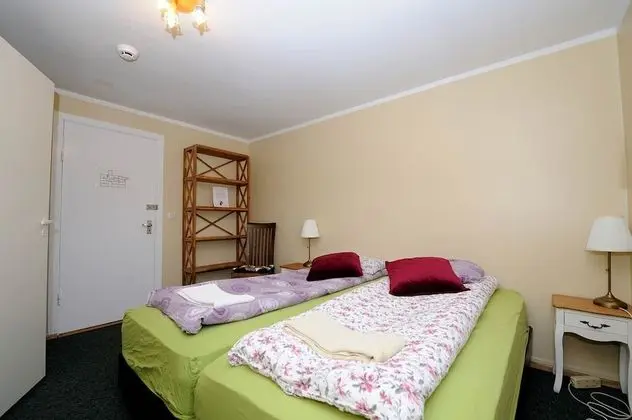 Standard Tek Büyük veya İki Ayrı Yataklı Oda, Özel Banyo