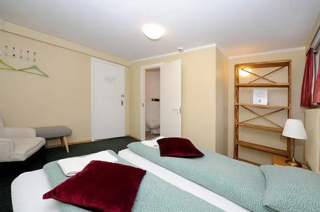 Standard Tek Büyük veya İki Ayrı Yataklı Oda, Özel Banyo