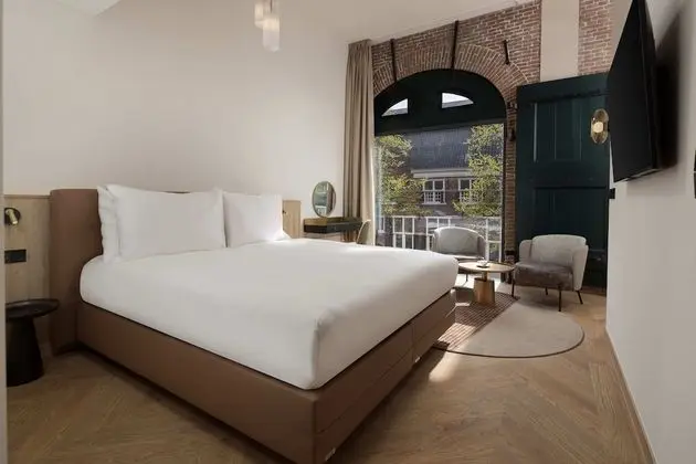 Comfort Tek Büyük Yataklı Oda