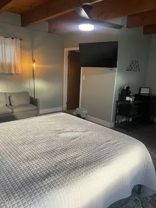 Deluxe Tek Büyük Yataklı Oda, 1 Büyük (Queen) Boy Yatak, Dağ Manzaralı