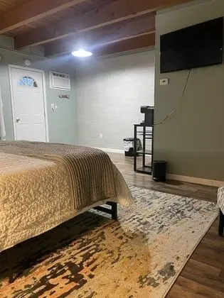 Deluxe Tek Büyük Yataklı Oda