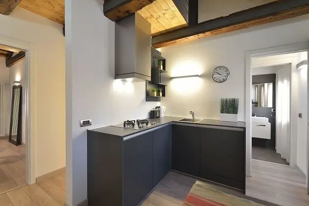 2 Bedrooms Skyline Penthouse