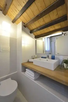 2 Bedrooms Skyline Penthouse