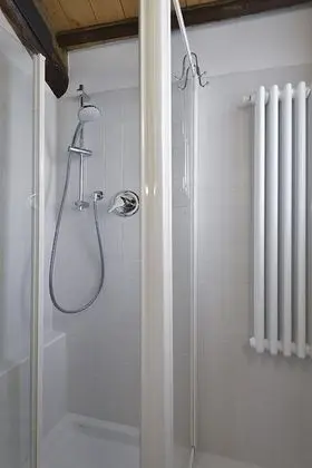 2 Bedrooms Skyline Penthouse