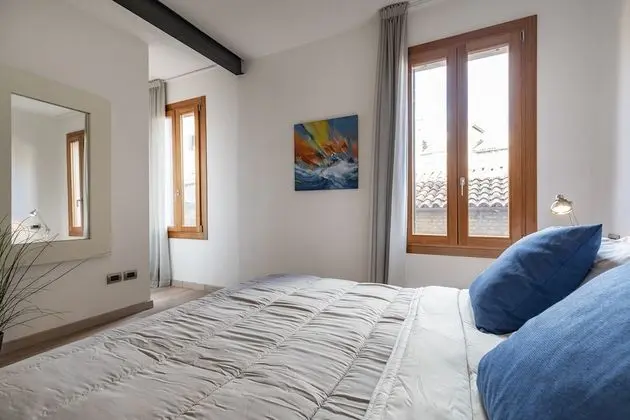 Apartment 1 bedroom, Arsenale Canal View 1