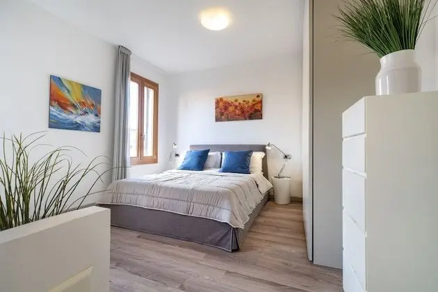 Apartment 1 bedroom, Arsenale Canal View 1