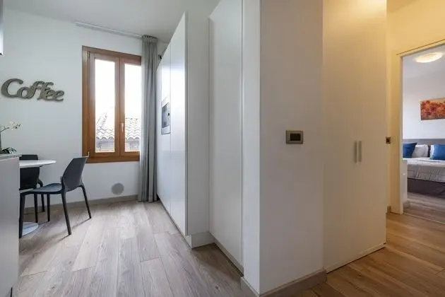 Apartment 1 bedroom, Arsenale Canal View 1