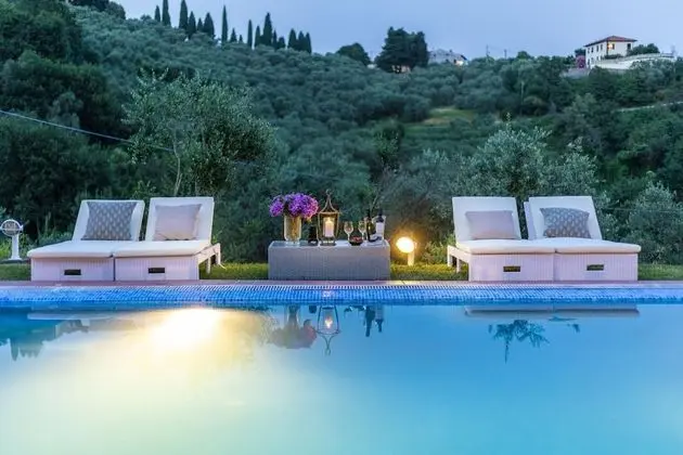 Villa, Sigara İçilebilir