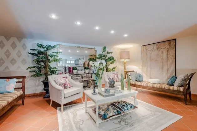 Villa, Sigara İçilebilir