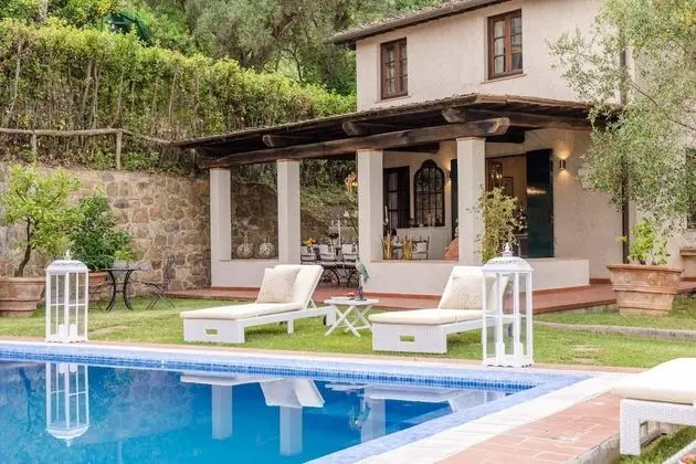 Villa, Sigara İçilebilir