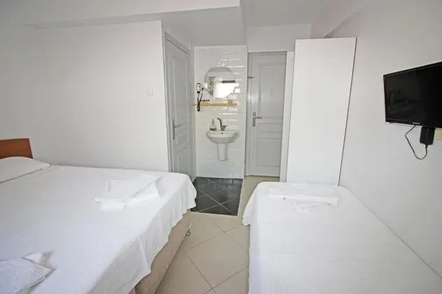 Ekonomik Oda, Avlu Manzaralı