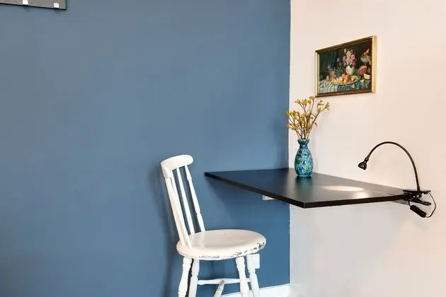 Tek Büyük veya İki Ayrı Yataklı Oda, Ortak Banyo