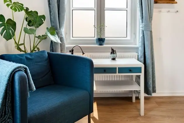 Tek Büyük veya İki Ayrı Yataklı Oda, Ortak Banyo