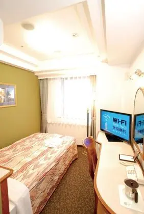 Tek Kişilik Oda, Sigara İçilmez